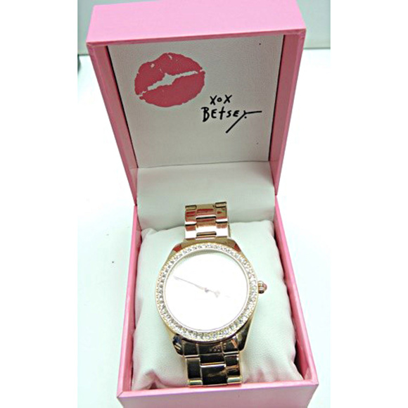 Betsey Johnson Accessories - Betsey Johnson Wrist Watch Gold Tone